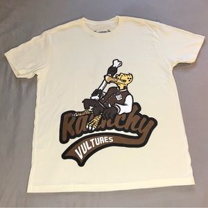 Raunchy Vultures Graphic Cream T- Shirt Size Large
